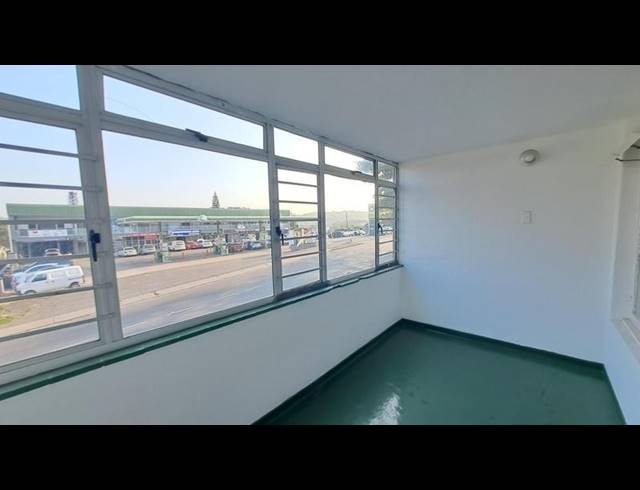 1 BEDROOM PROPERTY TO RENT IN SEA VIEW